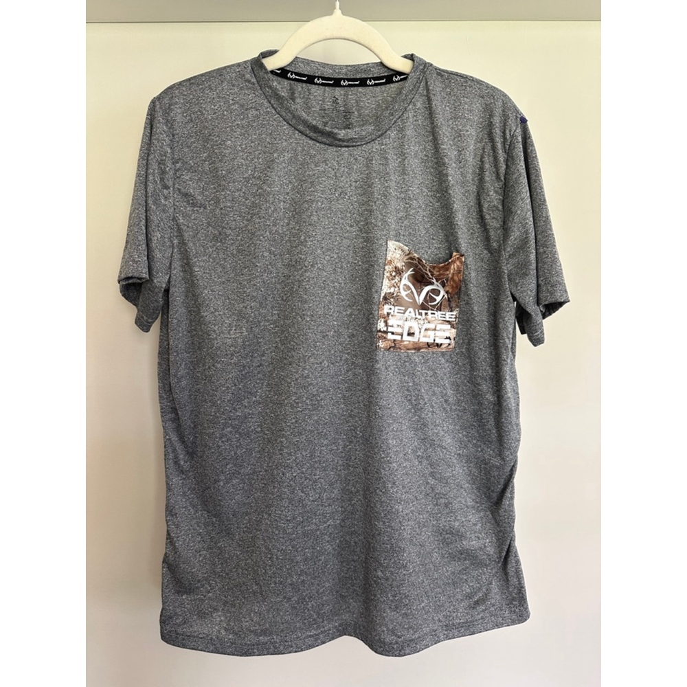 Men's Realtree Edge T-Shirt Size L Gray Camo Pocket Performance Shirt